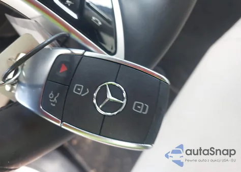 2025 Mercedes-Benz Gls 450 4Matic z USA, uszkodzony, nr VIN 4JGFF5KE8SB445376